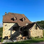 Casa de Férias The Combet Farm Exclusive Retreat In Lush Nature *