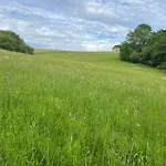 The Combet Farm Exclusive Retreat In Lush Nature *
