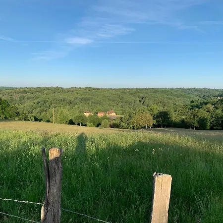 The Combet Farm Exclusive Retreat In Lush Nature *