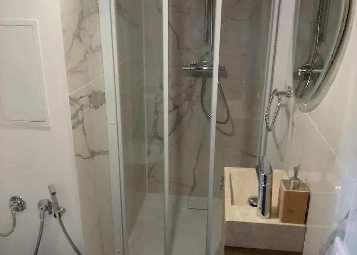 The Combet Farm Exclusive Retreat In Lush Nature Le Bouyssou