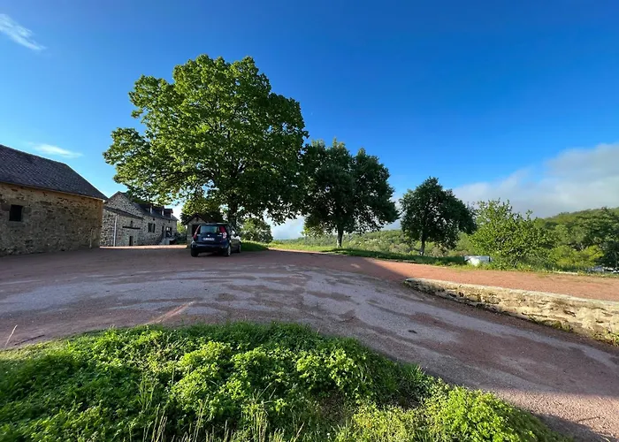 Nyaraló The Combet Farm Exclusive Retreat In Lush Nature